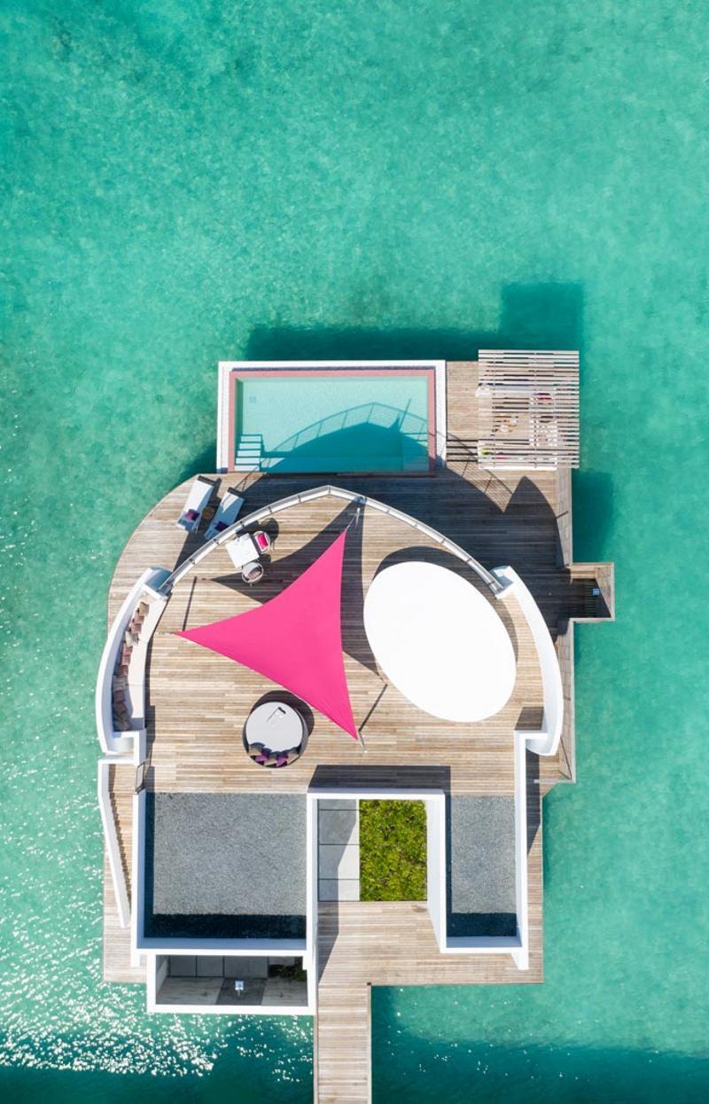 Lux* North Male Atoll Resort&villas 5*