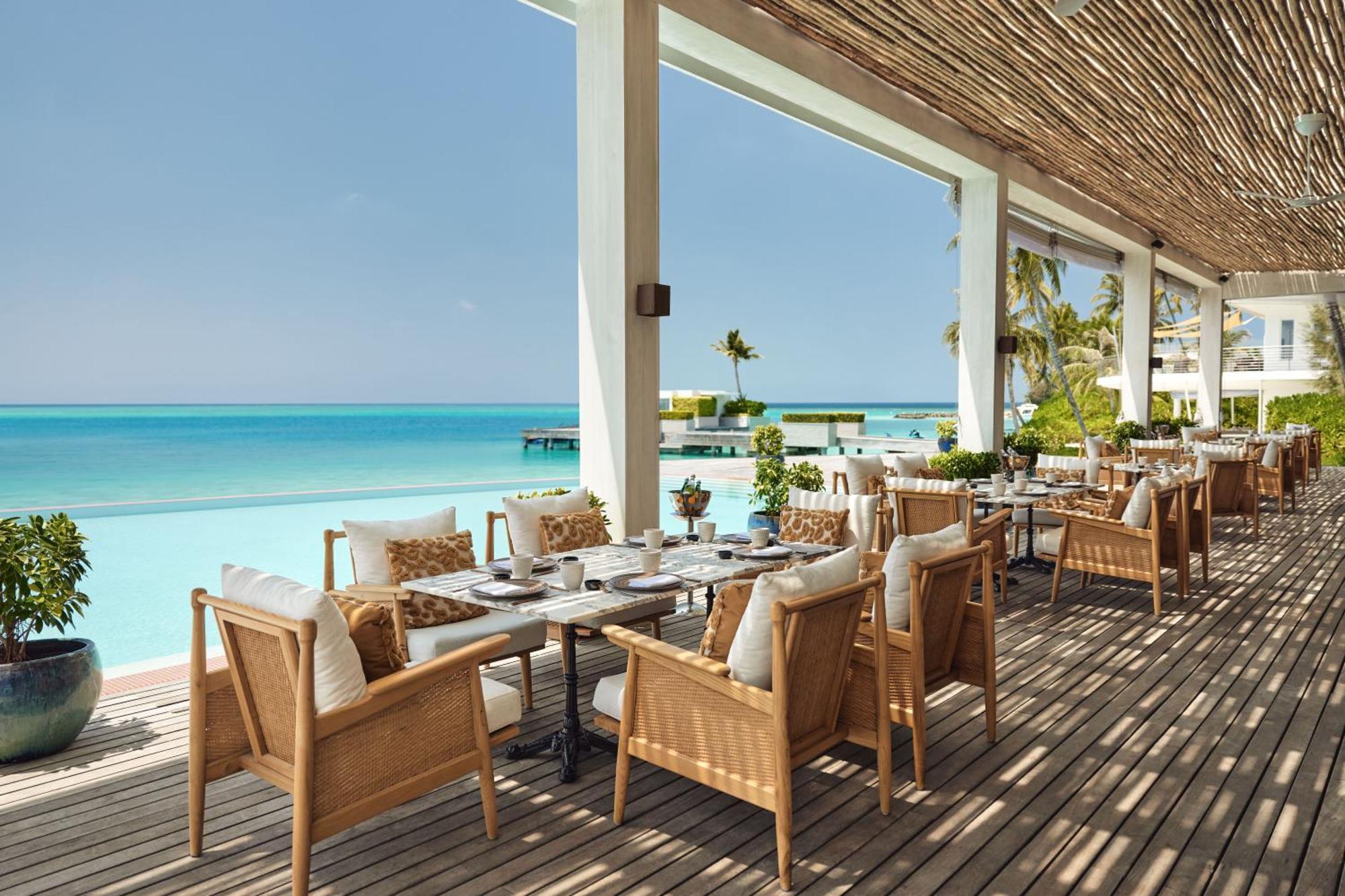 Resort Jumeirah Olhahali Island Maldives 5*