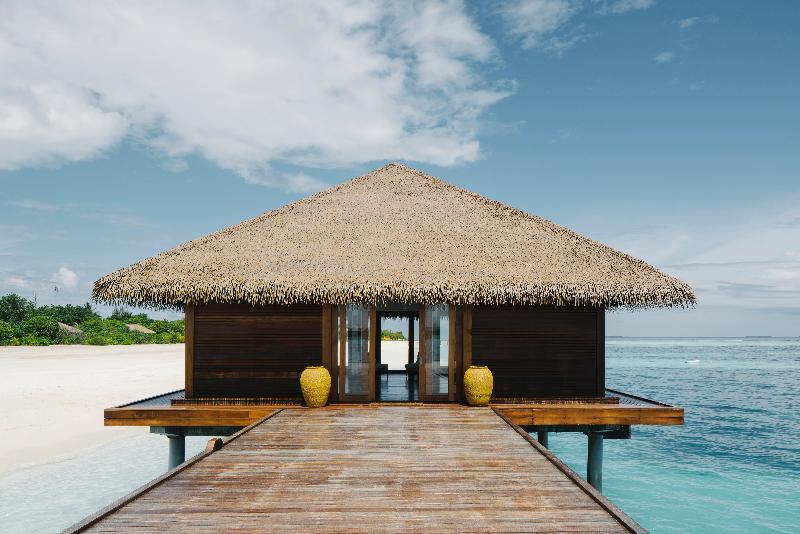 Jumeirah Olhahali Island Maldives