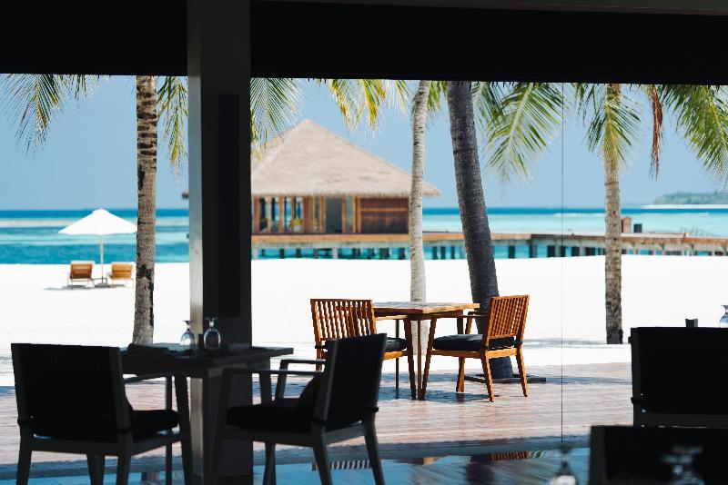Jumeirah Olhahali Island Maldives