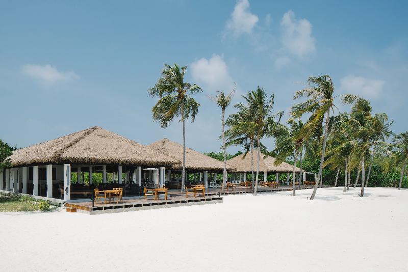 Jumeirah Olhahali Island Maldives Resort